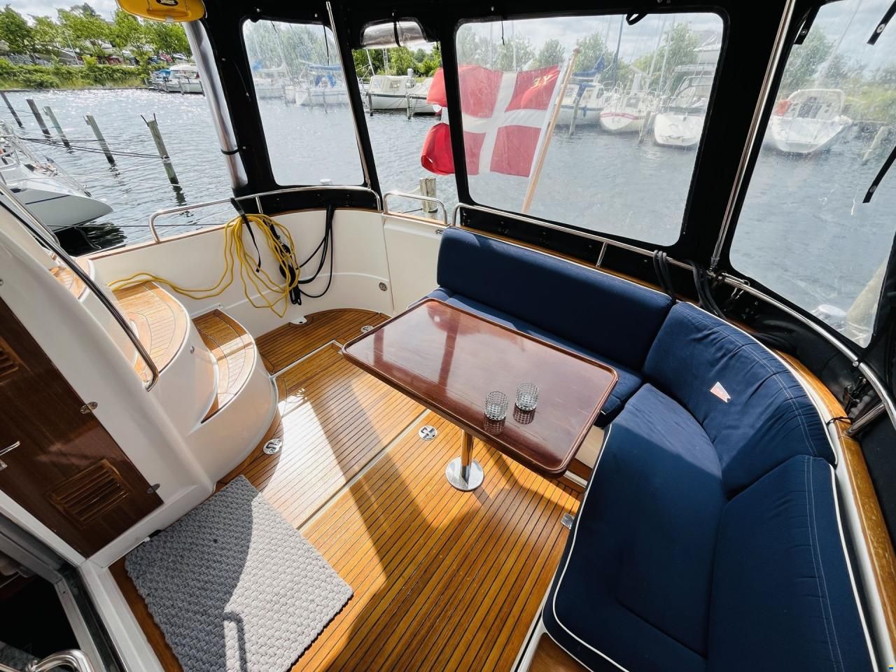 Nimbus 380 Carisma Flybridge