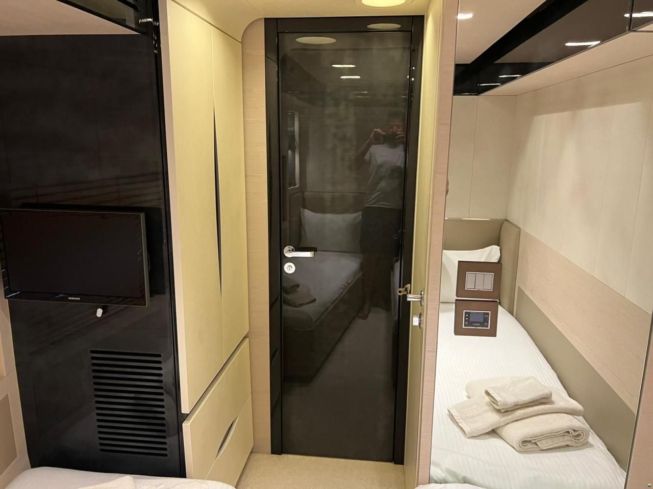 Azimut 80