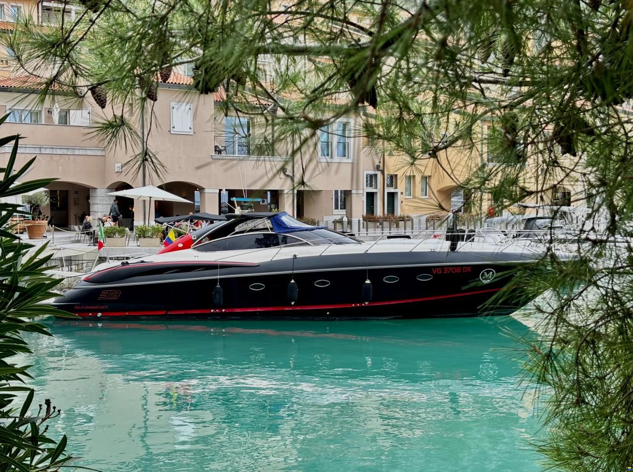 Sunseeker Predator 58
