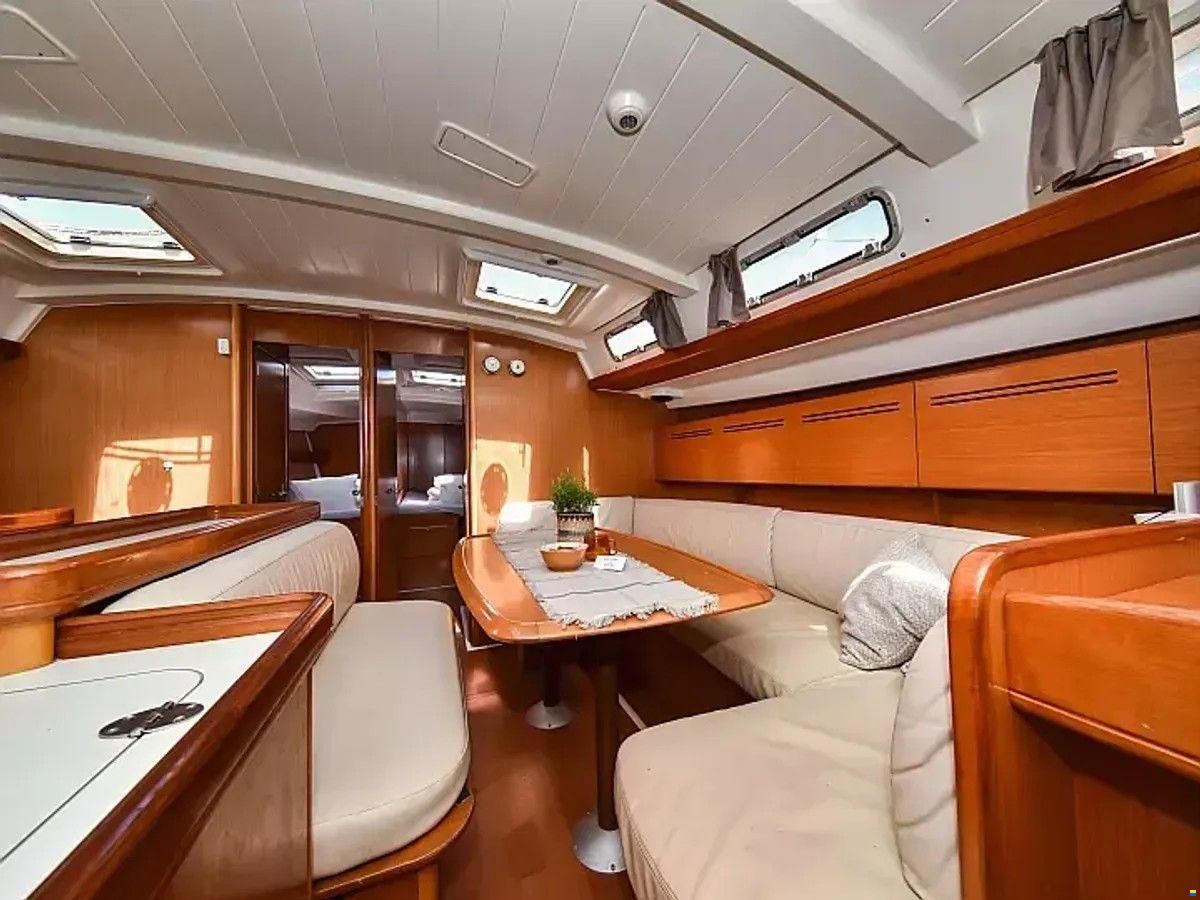 Beneteau Cyclades 50.5
