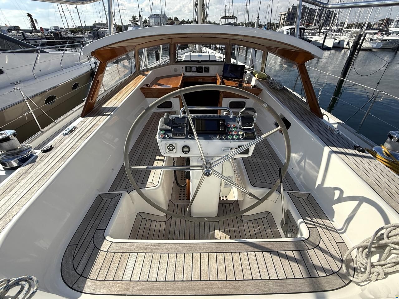 Hallberg-Rassy Hallberg Rassy 55