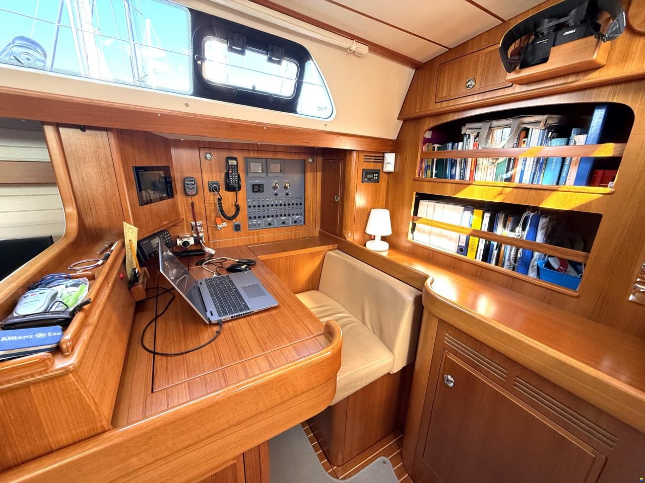 Hallberg-Rassy Hallberg Rassy 55