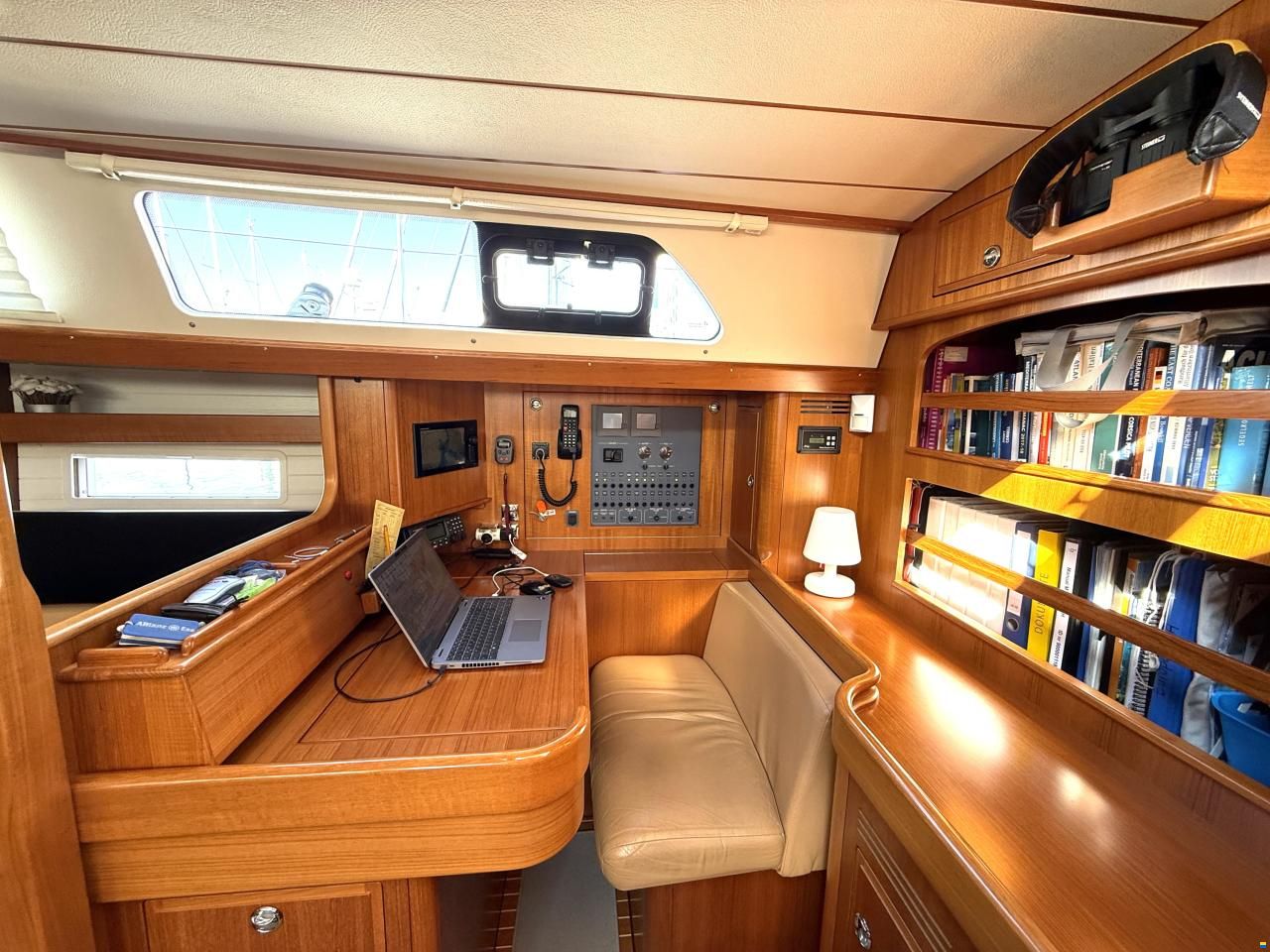 Hallberg-Rassy Hallberg Rassy 55