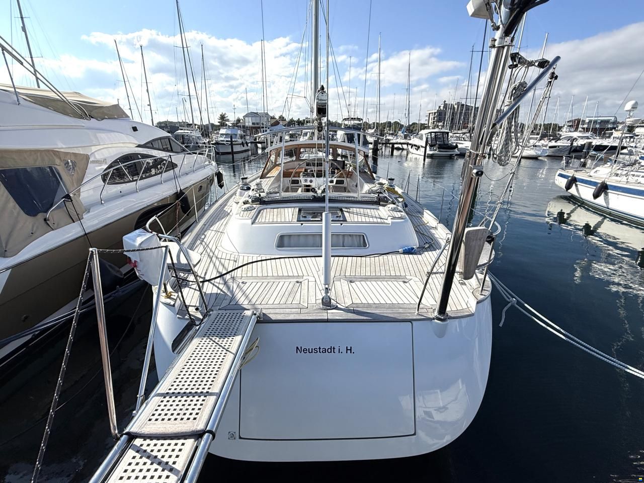 Hallberg-Rassy Hallberg Rassy 55