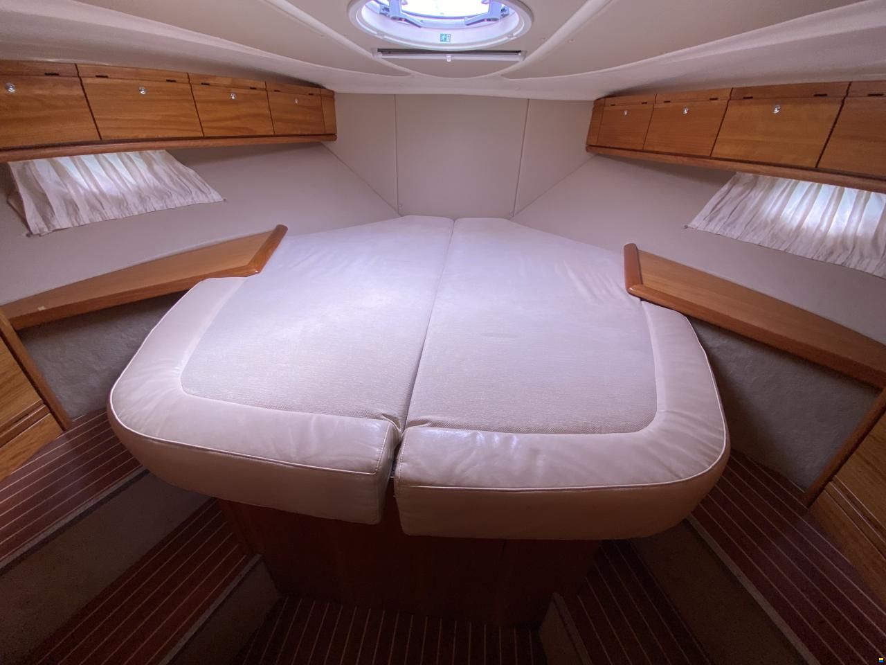 Bavaria Sport 37