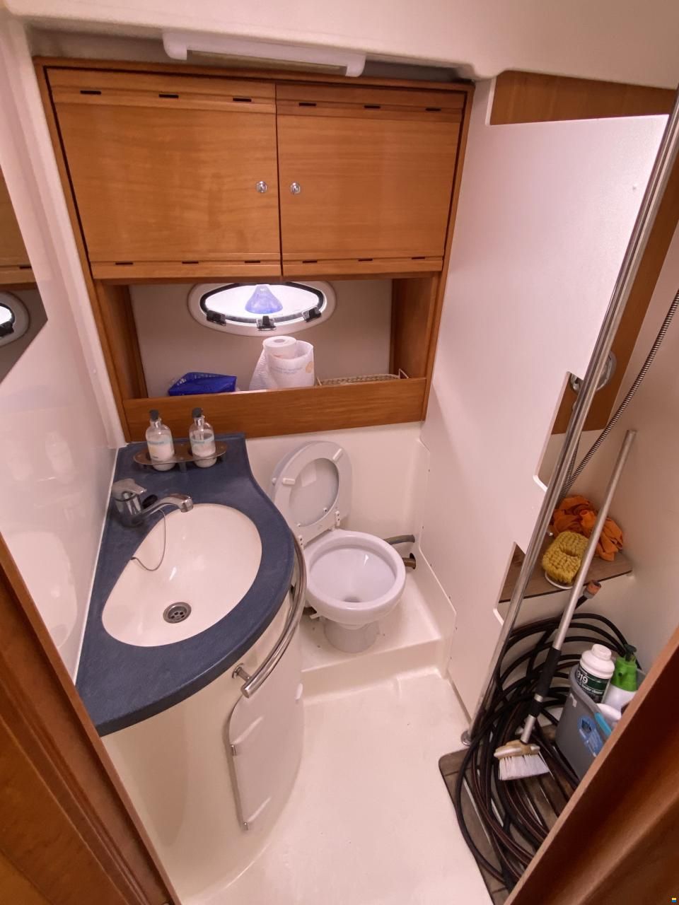 Bavaria Sport 37