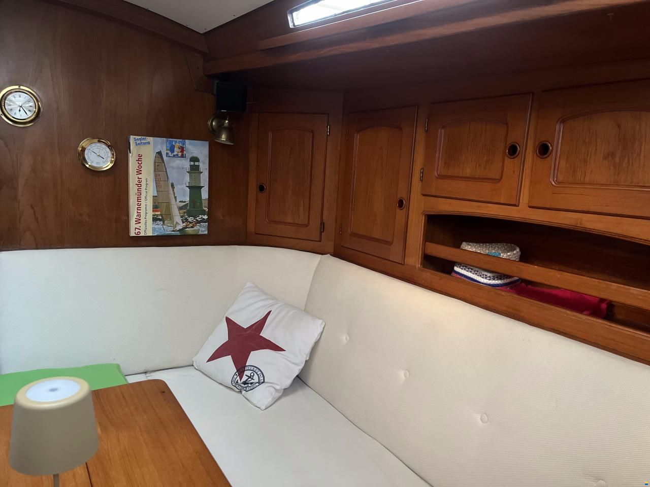 Helmsman Barracuda 35