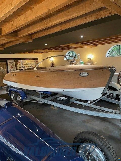 Riva Ariston CADILLAC