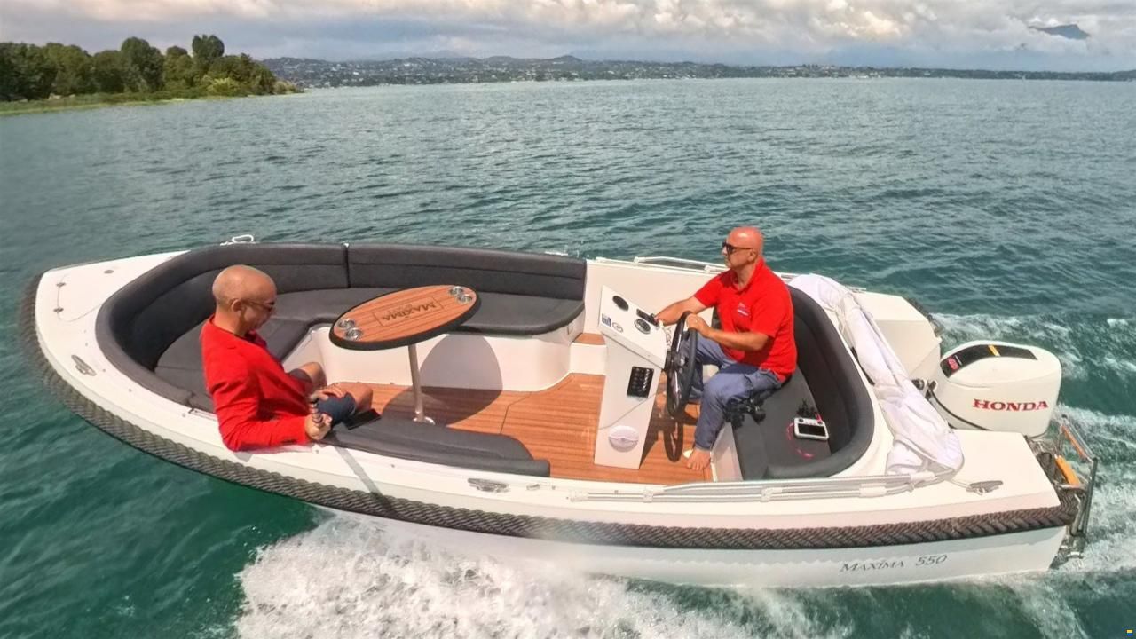 Maxima 550
