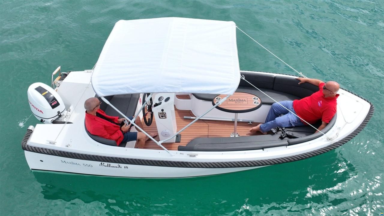 Maxima 550