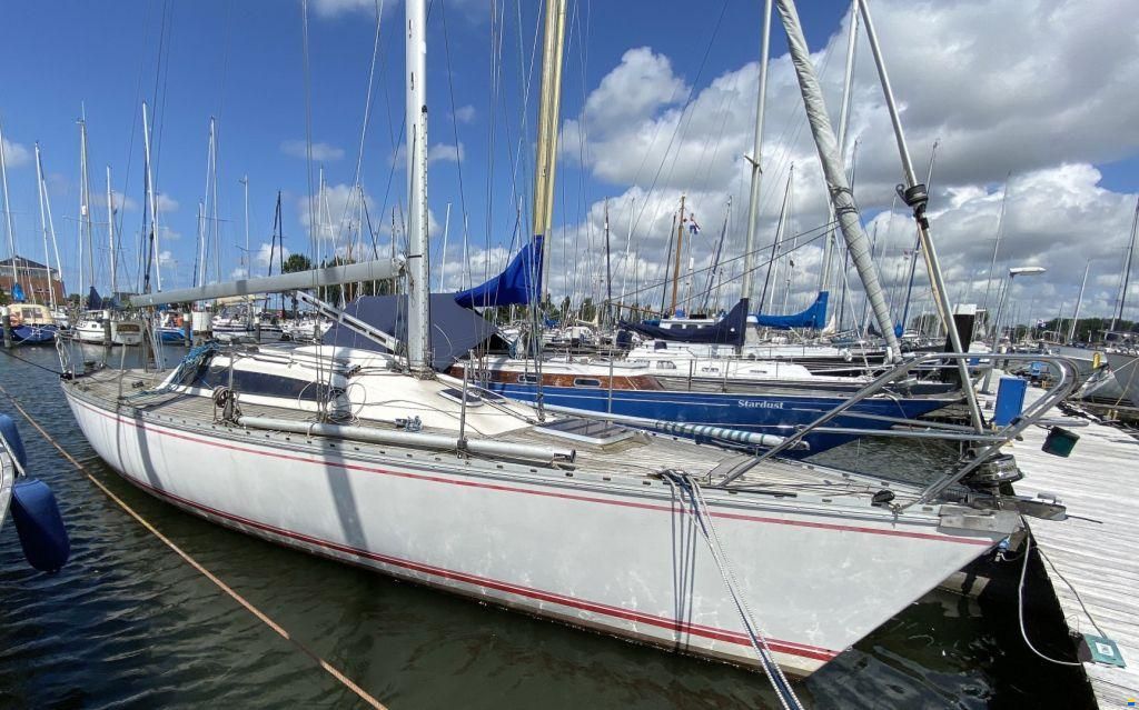 Jeanneau Selection 37