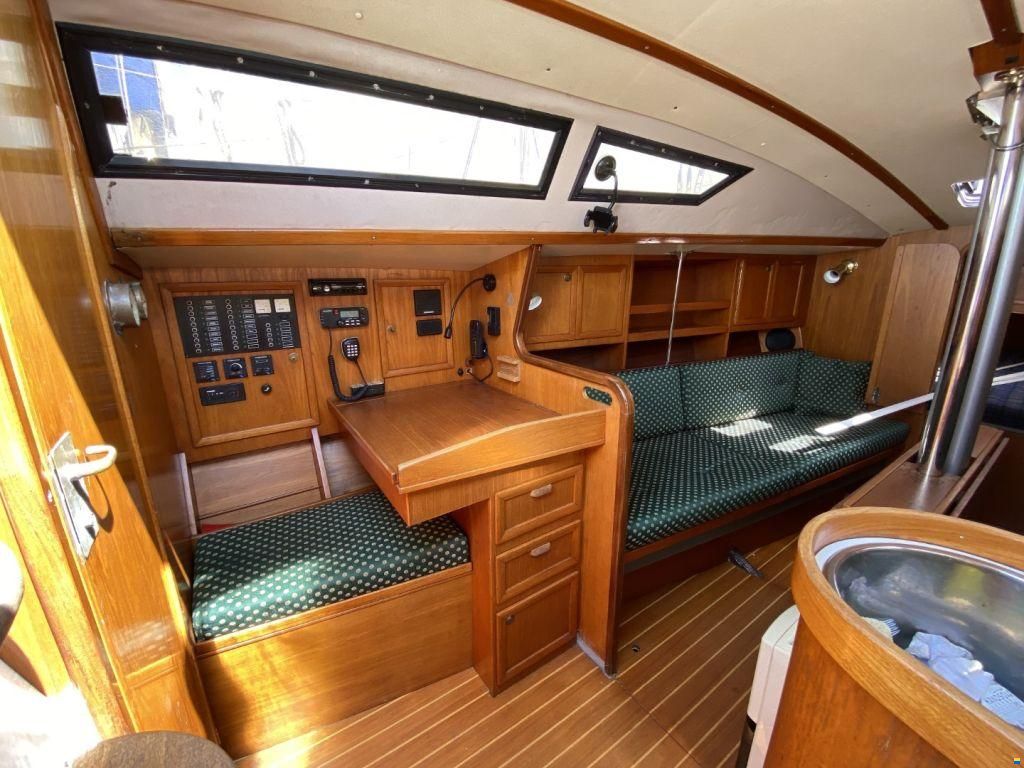 Jeanneau Selection 37