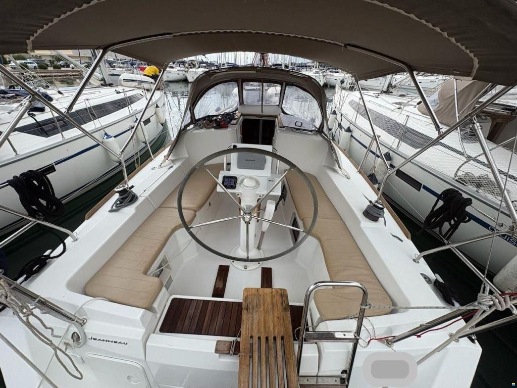 Jeanneau Sun odyssey 33i