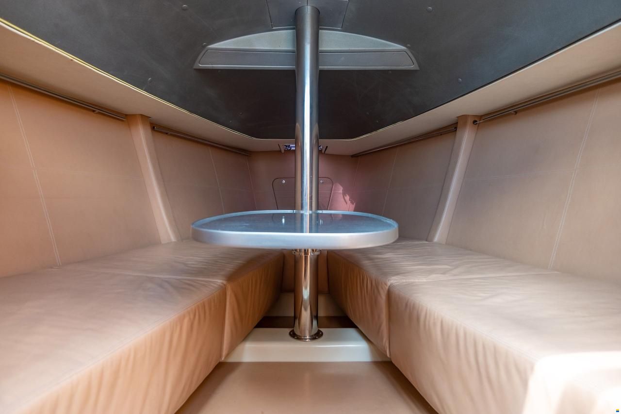 Latitude 46 TOFINOU 12