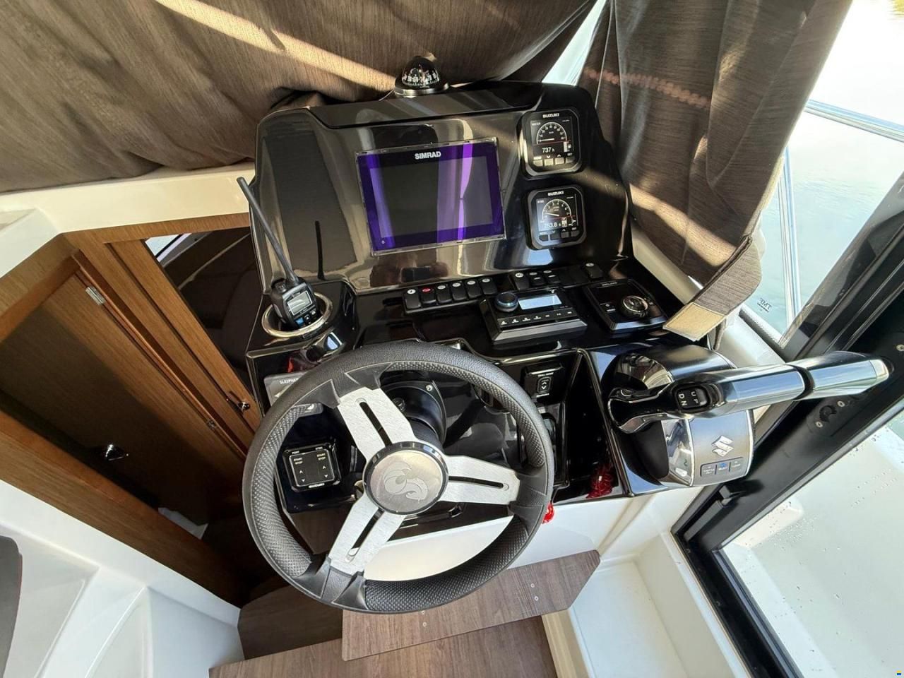 Beneteau Antares 9