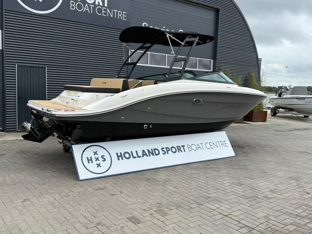Sea Ray 210 spx