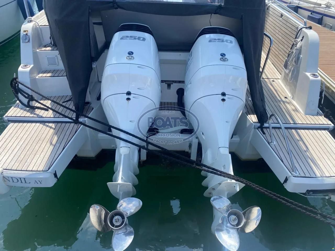 Beneteau Antares 11 Flybridge