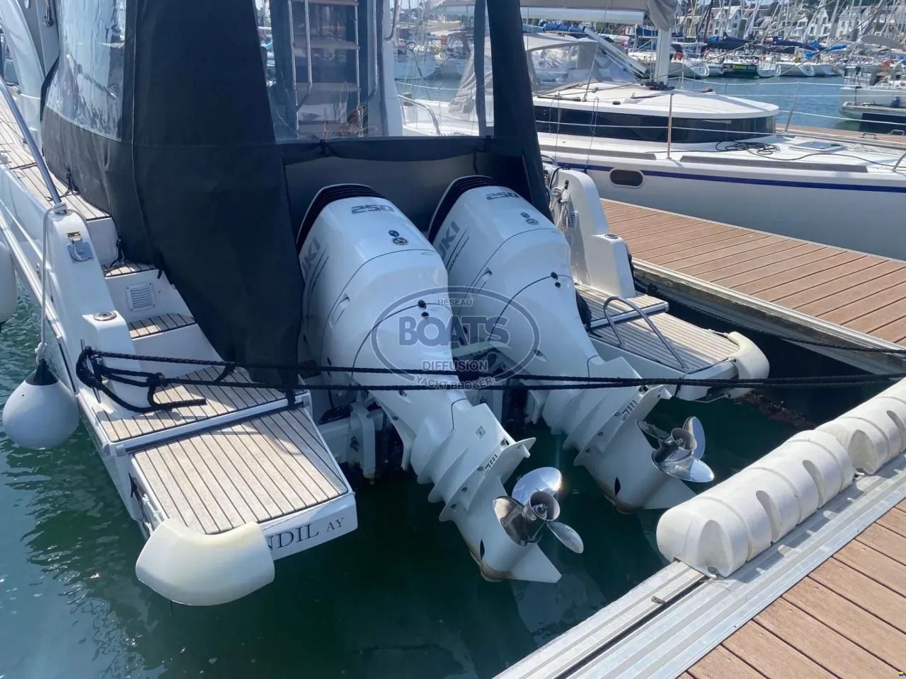 Beneteau Antares 11 Flybridge