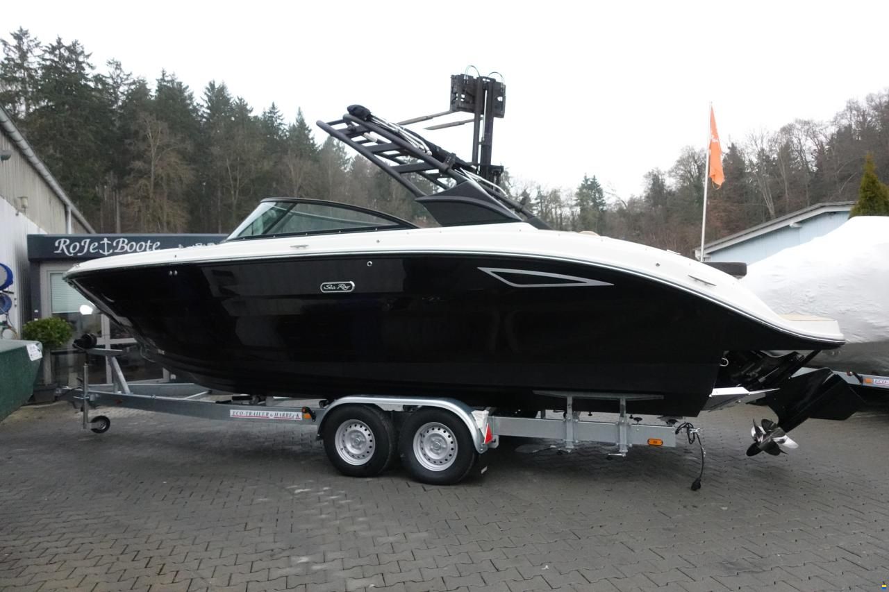 Sea Ray SDX 270 SURF EU & Trailer