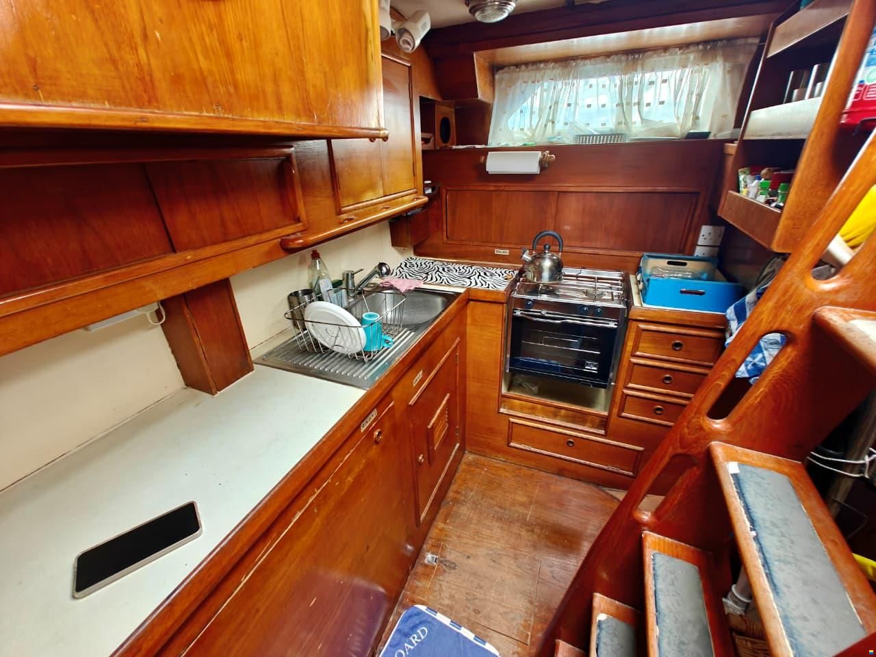 Colvic Victor 41