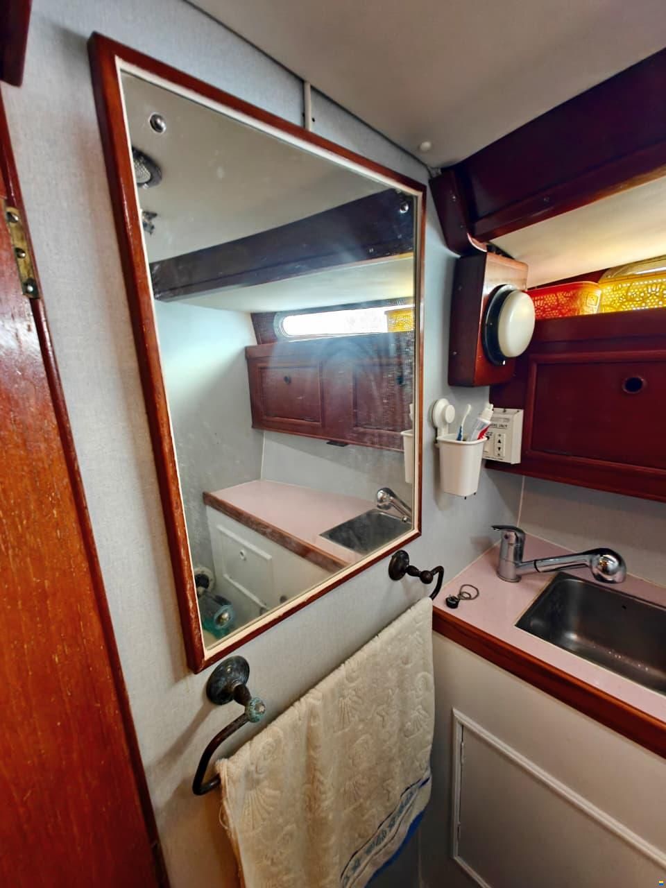 Colvic Victor 41