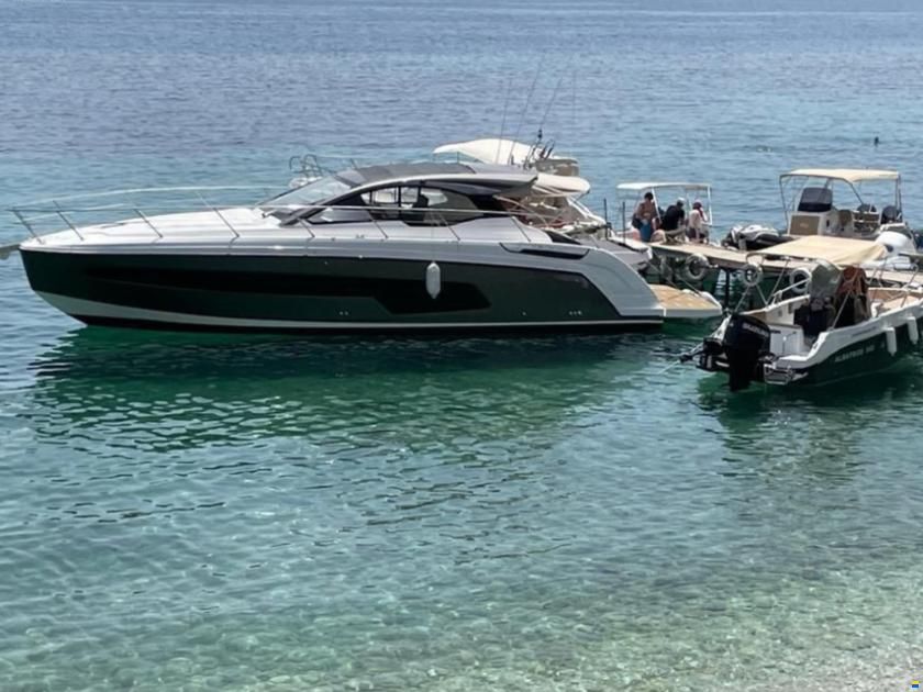 Azimut Atlantis 45