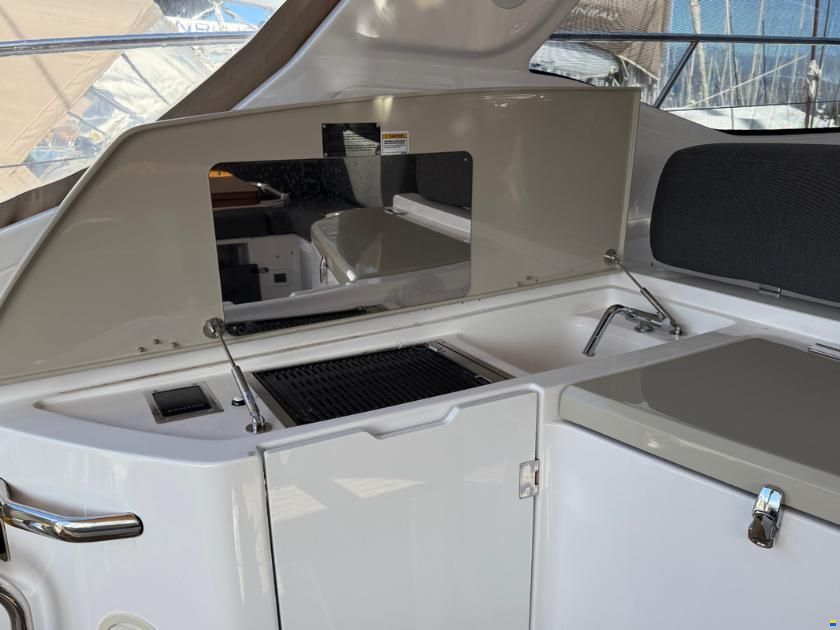 Azimut Atlantis 45