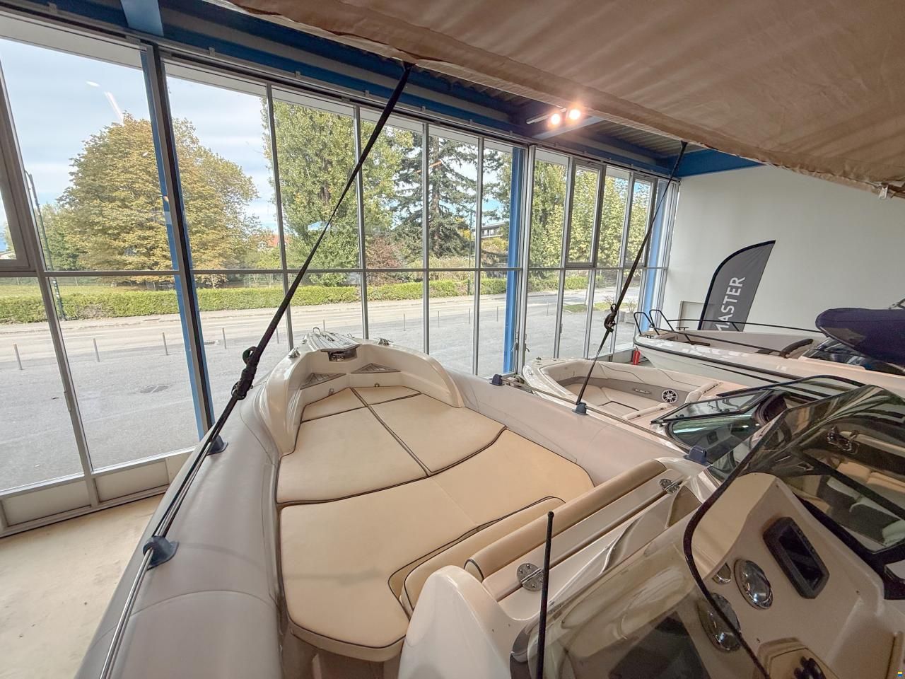 Marlin (IT) 23' FB Top