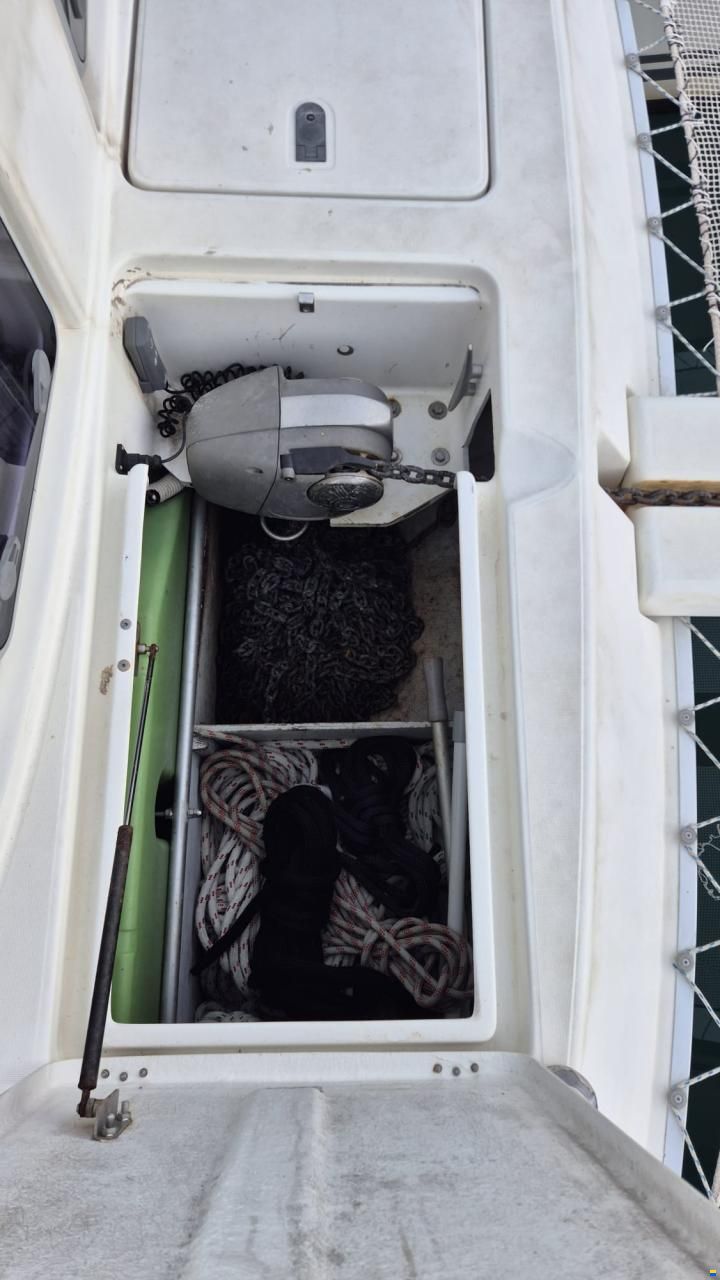 Lagoon 410