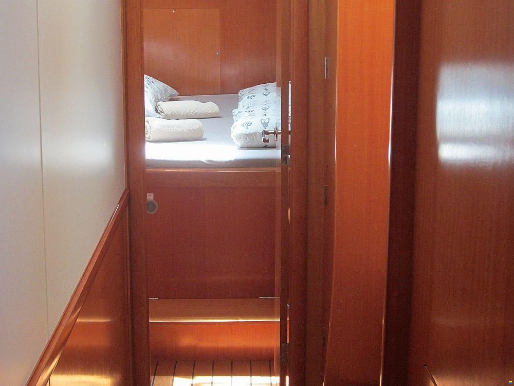 Lagoon 410