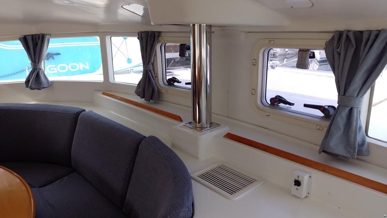 Lagoon 410