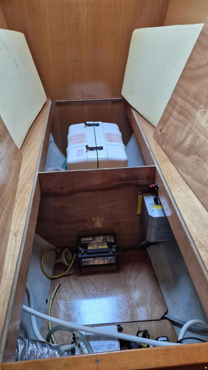 Lagoon 410