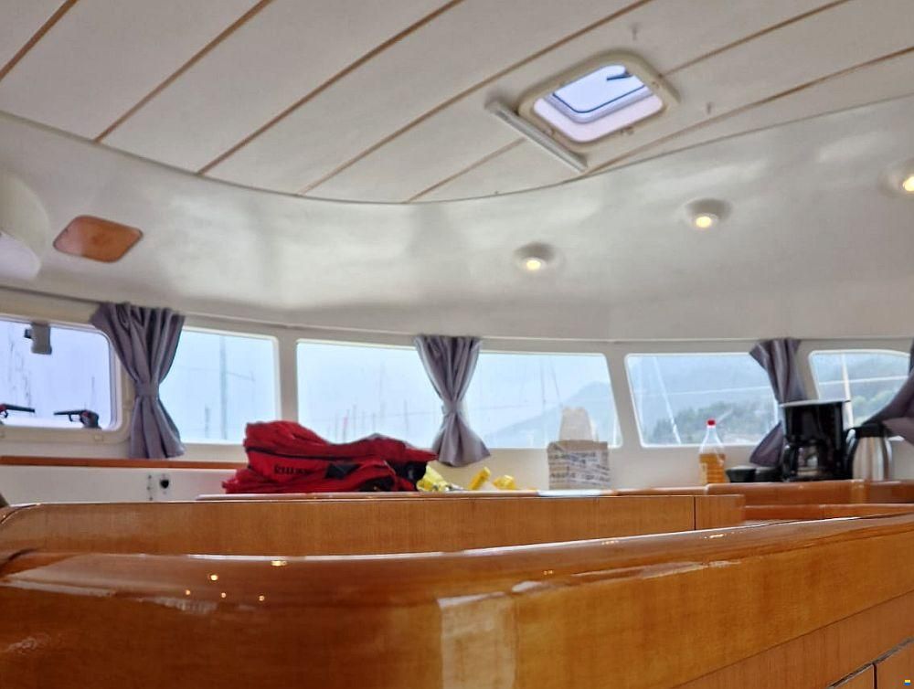 Lagoon 410