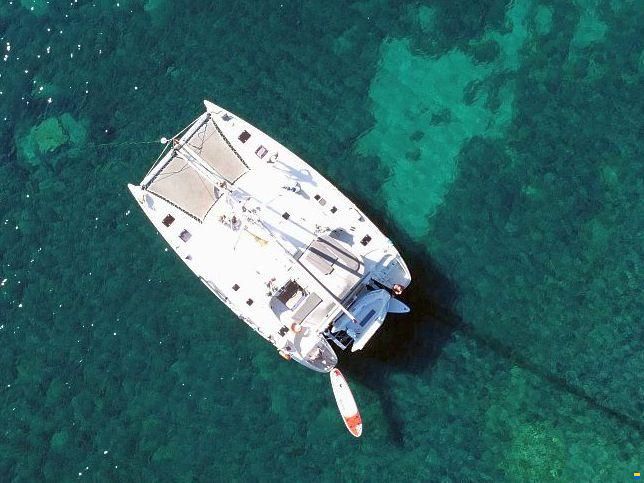 Lagoon 410
