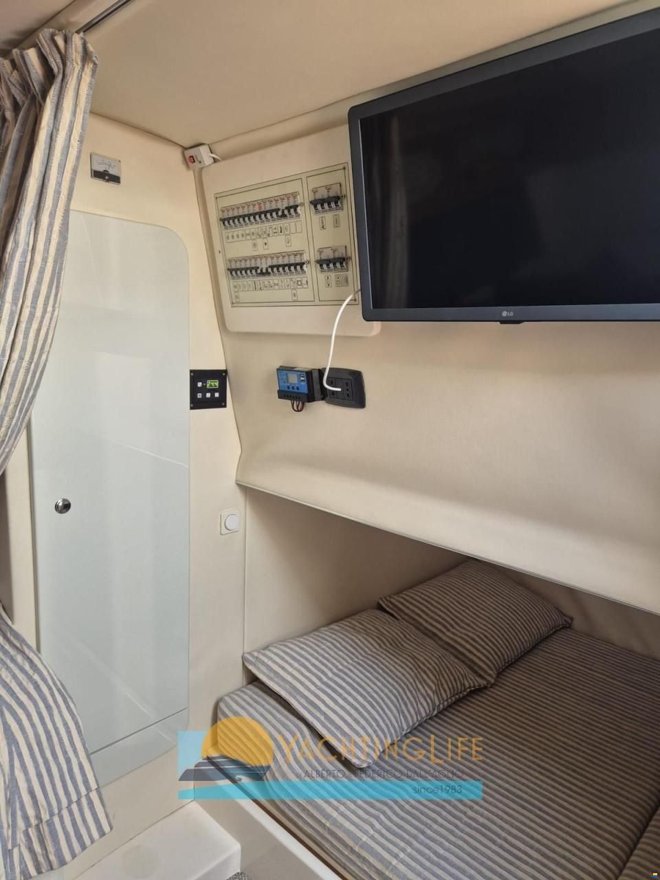 Fiart 32' Genius