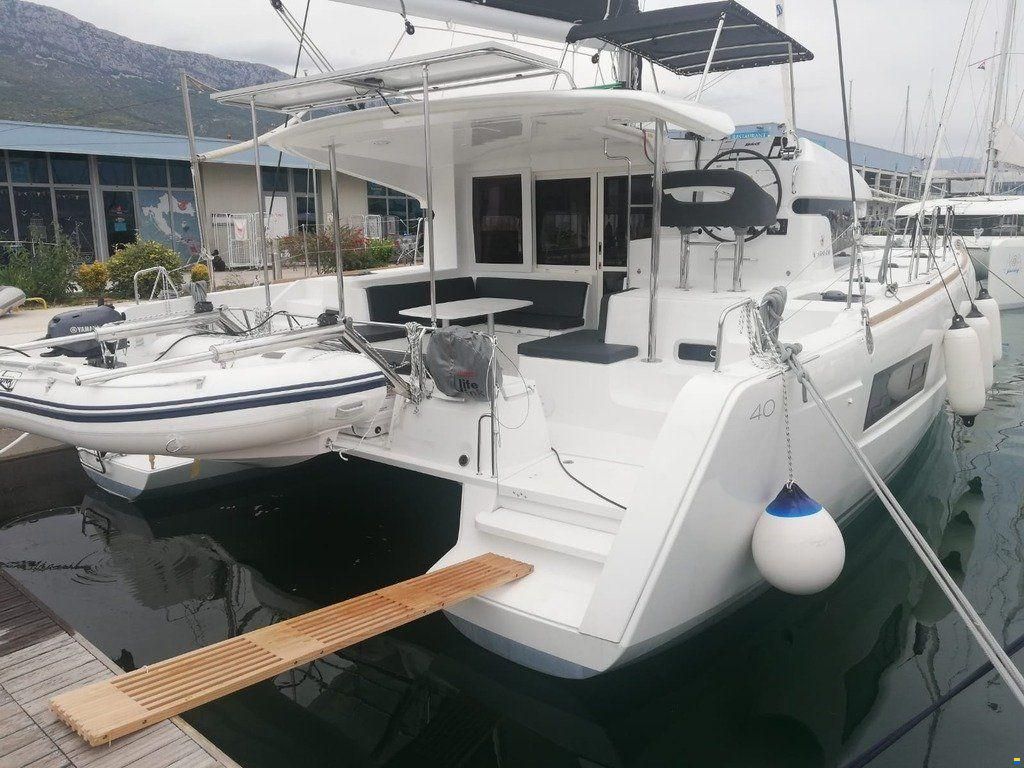 Groupe Beneteau Lagoon 40