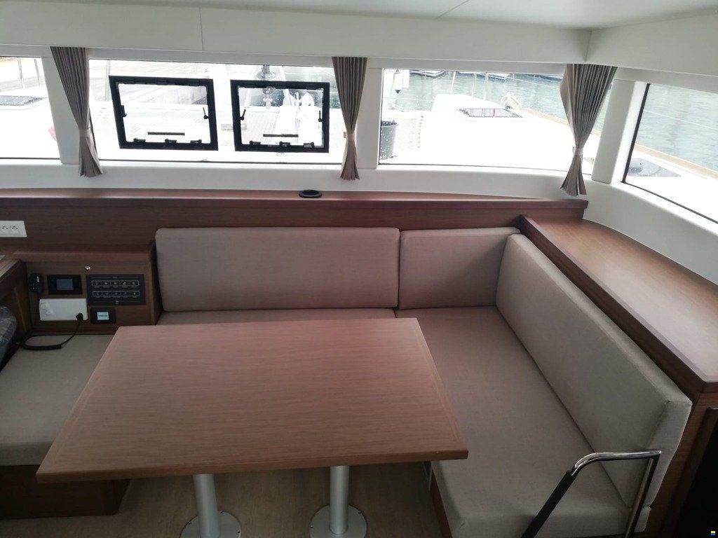 Groupe Beneteau Lagoon 40