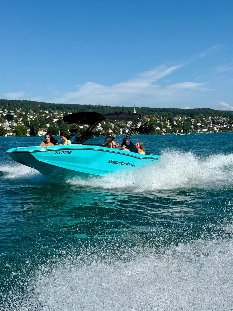 MasterCraft NXT20 Wakeboard & Wakesurf