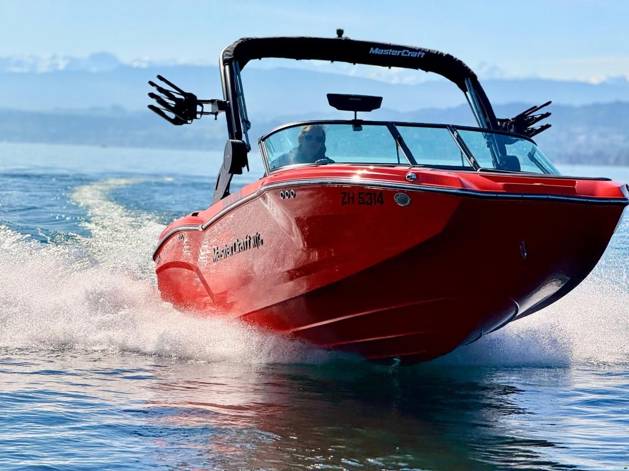 MasterCraft NXT20 Wakeboard & Wakesurf