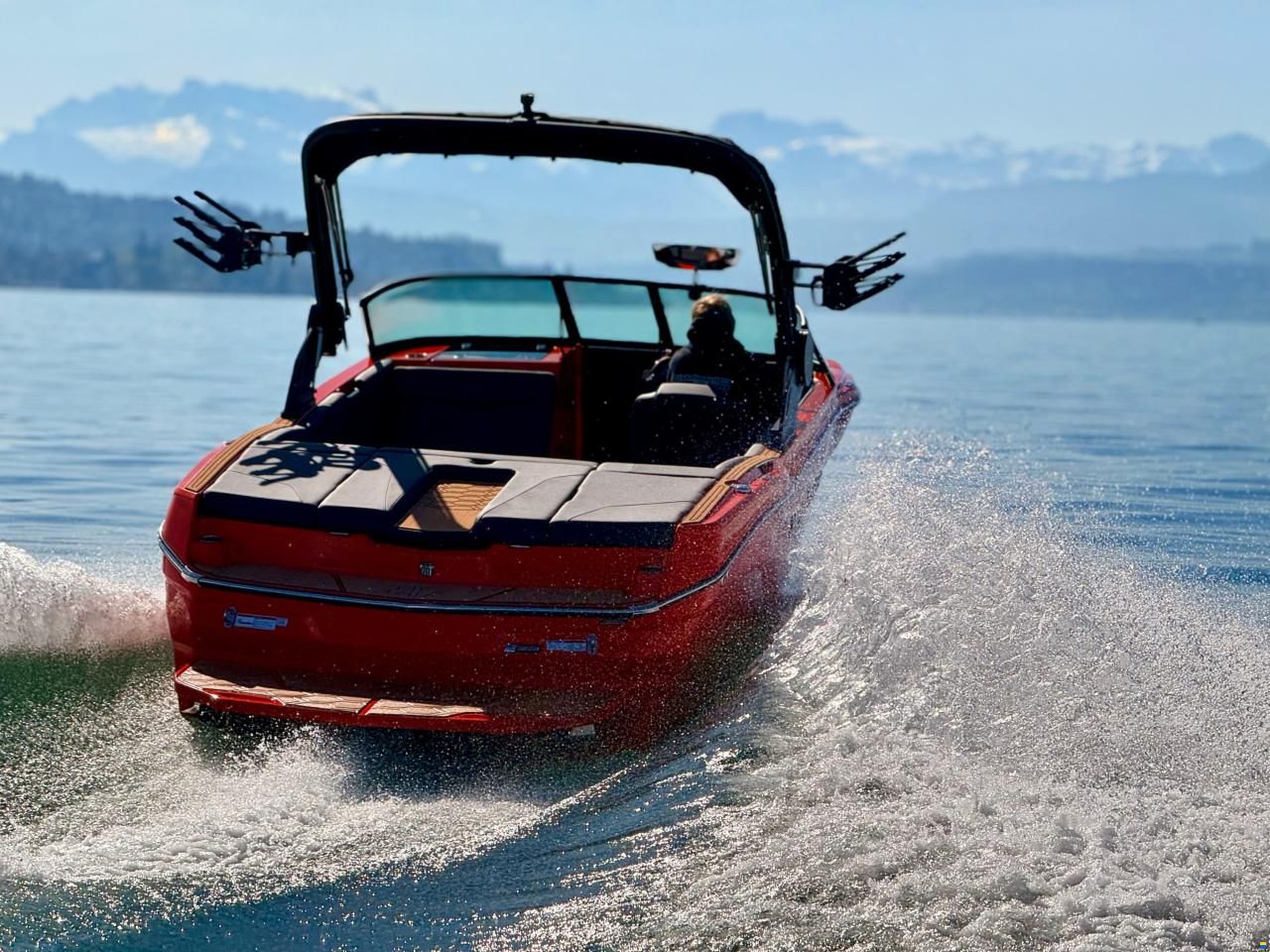 MasterCraft NXT20 Wakeboard & Wakesurf