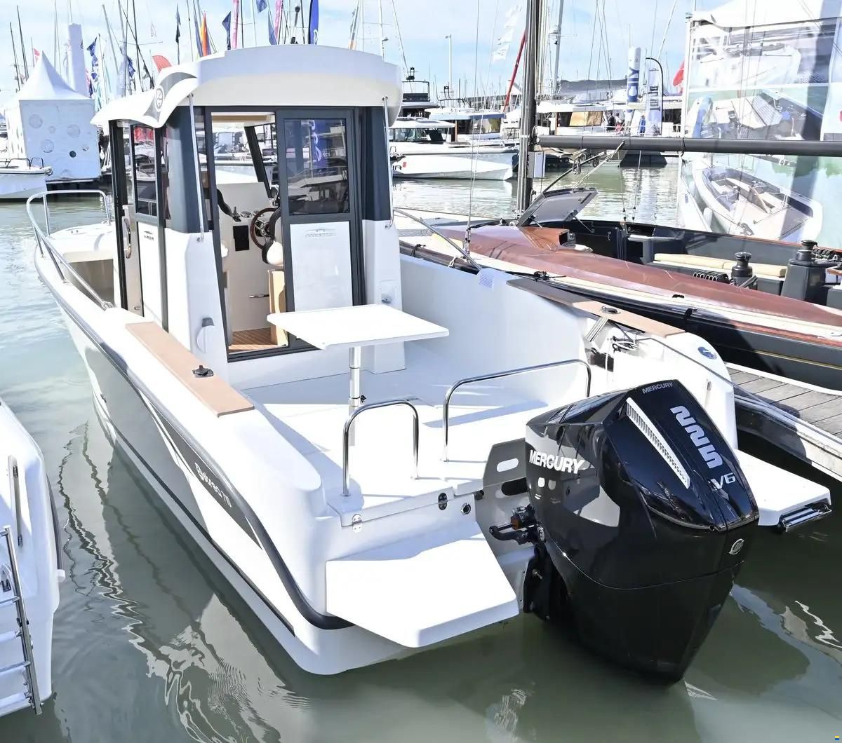 Ocqueteau Ostrea 710 timonera