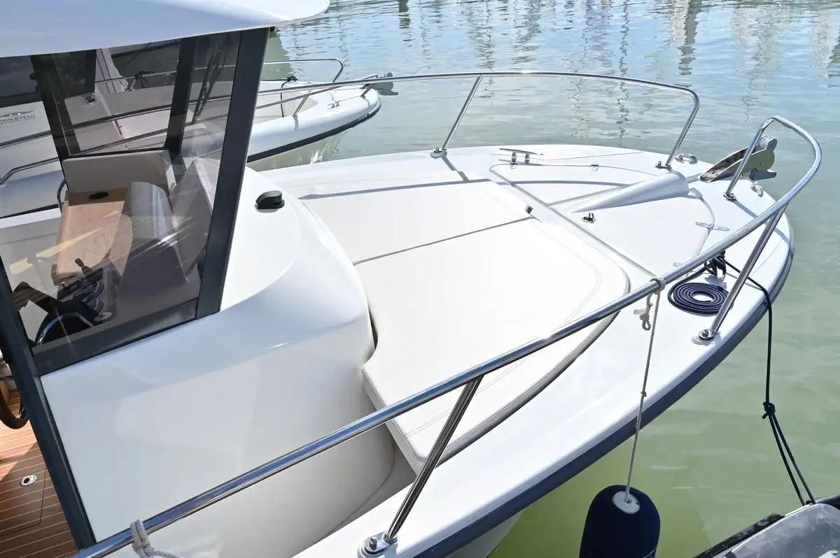 Ocqueteau Ostrea 710 timonera