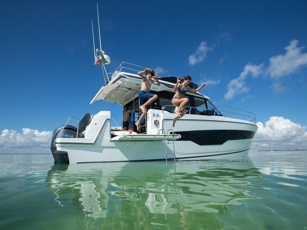 Jeanneau Merry Fisher 1295 Fly