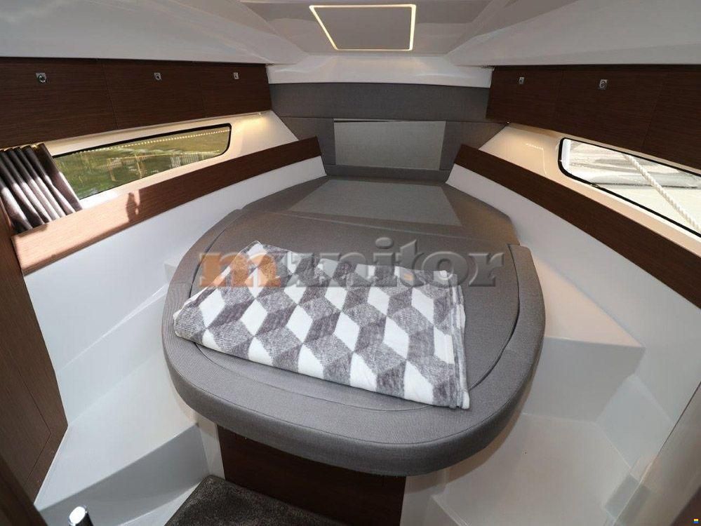 Jeanneau Merry Fisher 895