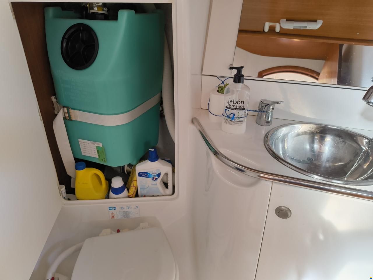 Jeanneau Sun Odyssey 37 Legend