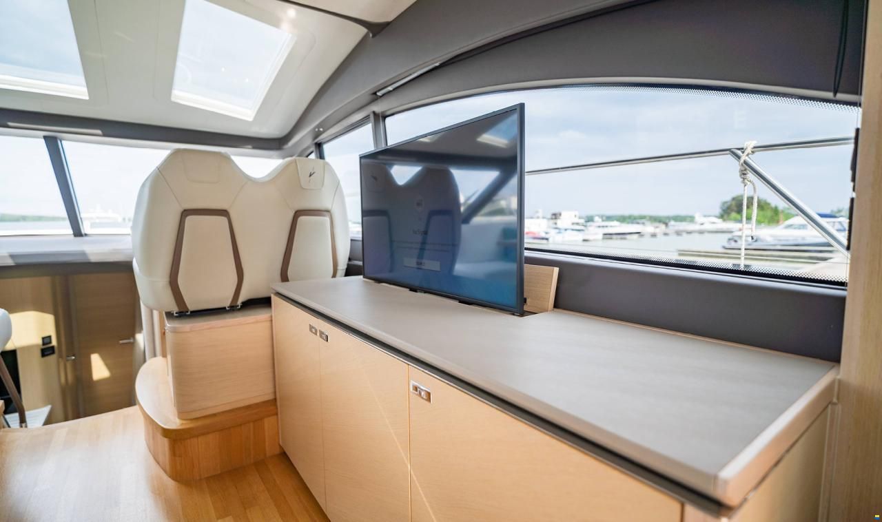 Princess V50