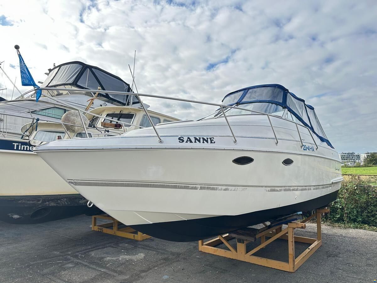 Chris Craft 262 Crowne
