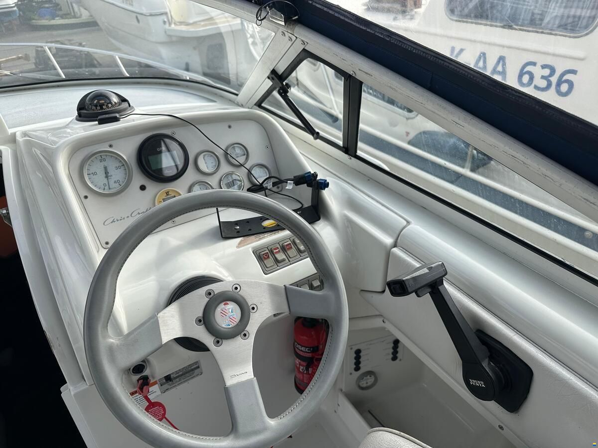 Chris Craft 262 Crowne