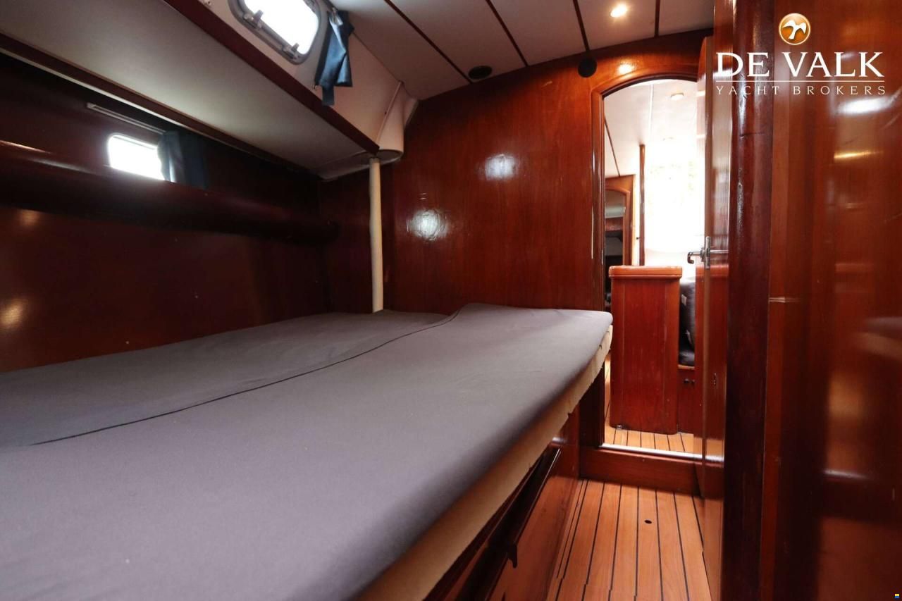 Beneteau 50