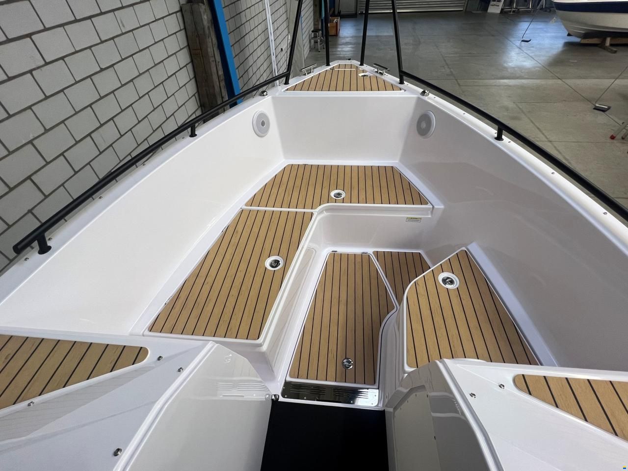 XO Boats DSCVR 9 Open